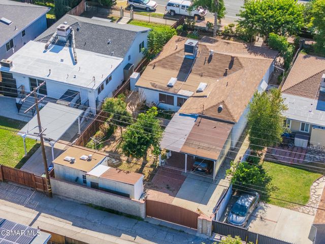 18049 Burbank Boulevard, Encino, CA 91316