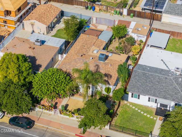 18049 Burbank Boulevard, Encino, CA 91316