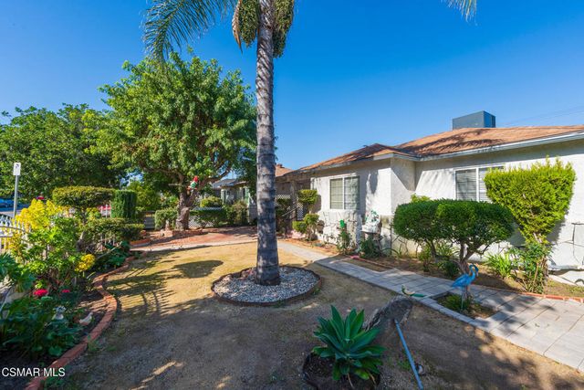 18049 Burbank Boulevard, Encino, CA 91316