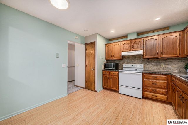 14529 Parker Street, Omaha, NE 68154