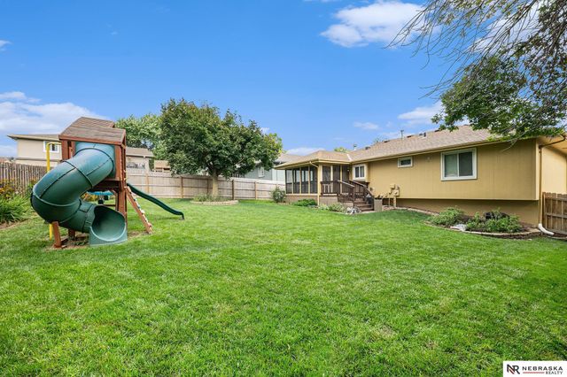 14529 Parker Street, Omaha, NE 68154