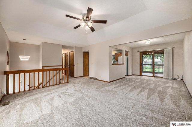 14529 Parker Street, Omaha, NE 68154