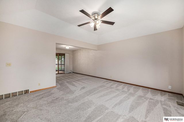 14529 Parker Street, Omaha, NE 68154