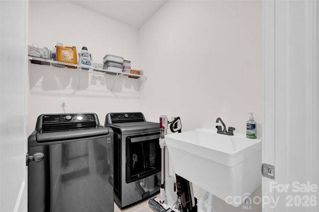 9637 Garamont Parkway NW, Concord, NC 28027