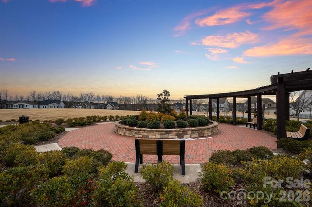 9637 Garamont Parkway NW, Concord, NC 28027