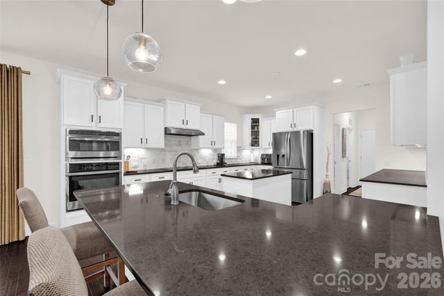 9637 Garamont Parkway NW, Concord, NC 28027