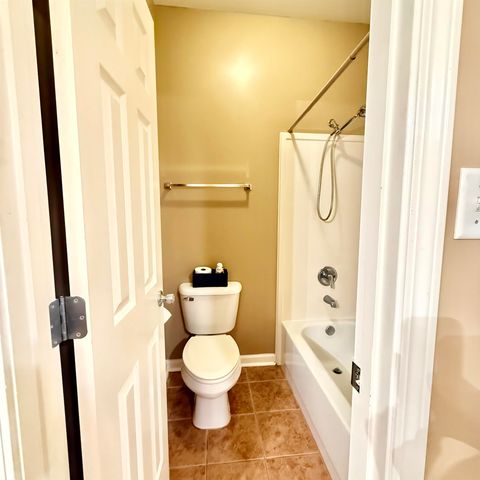 9105 E SUTTERSMILL CV E, Unincorporated, TN 38016