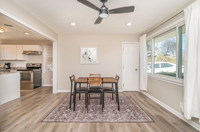 1308 N Avondale Cir, Nashville, TN 37207