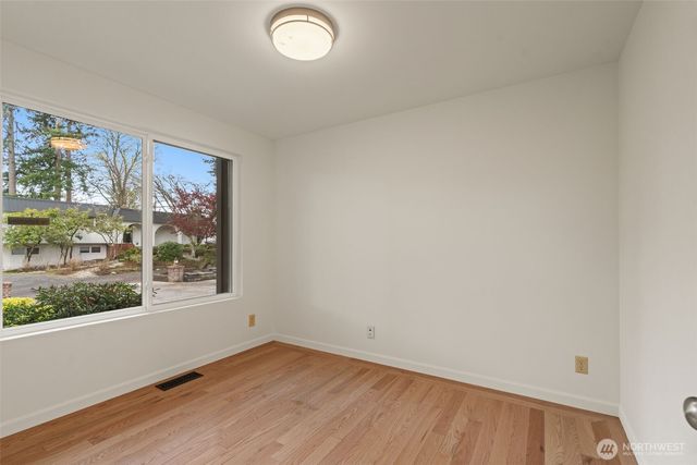 8615 184th Street SW, Edmonds, WA 98026