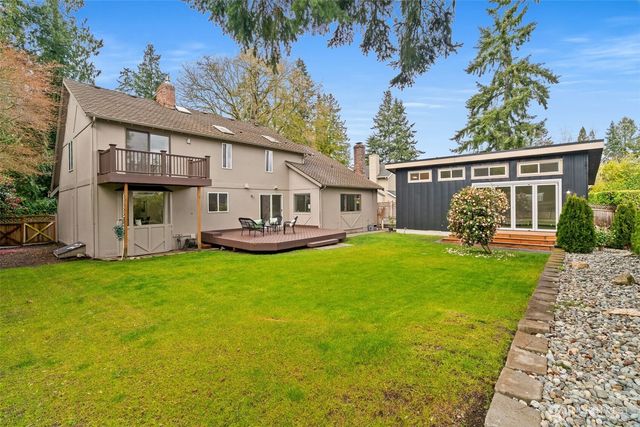 8615 184th Street SW, Edmonds, WA 98026