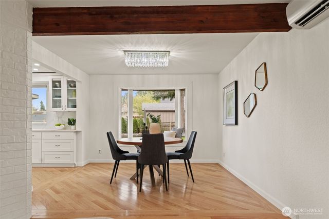 8615 184th Street SW, Edmonds, WA 98026