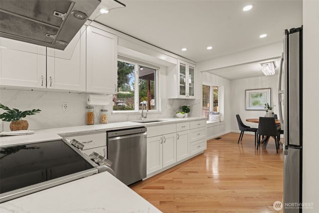 8615 184th Street SW, Edmonds, WA 98026