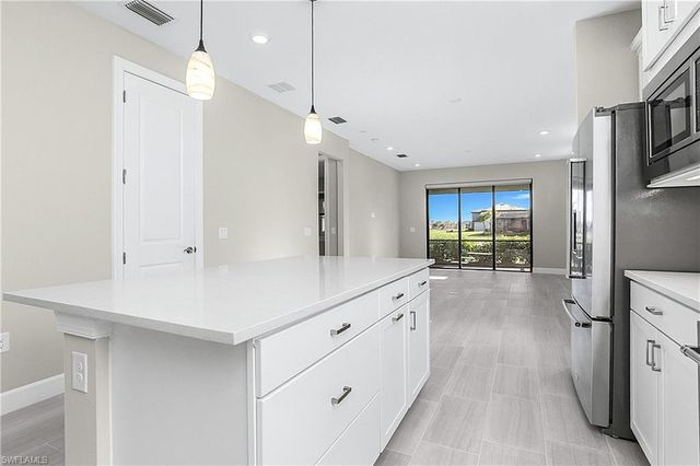 20083 Kingmont DR, Estero, FL 33928