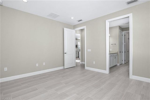 20083 Kingmont DR, Estero, FL 33928