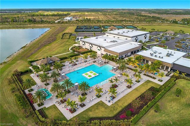 20083 Kingmont DR, Estero, FL 33928