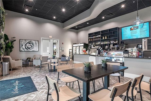 20083 Kingmont DR, Estero, FL 33928