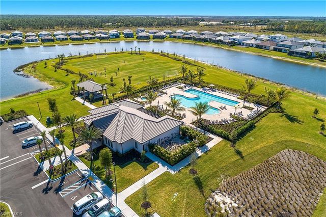 20083 Kingmont DR, Estero, FL 33928