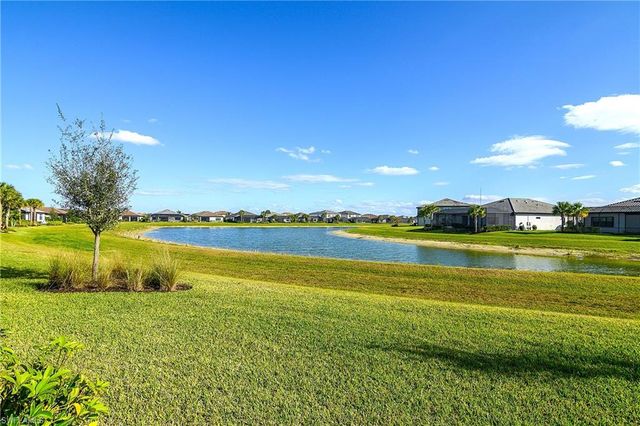 20083 Kingmont DR, Estero, FL 33928