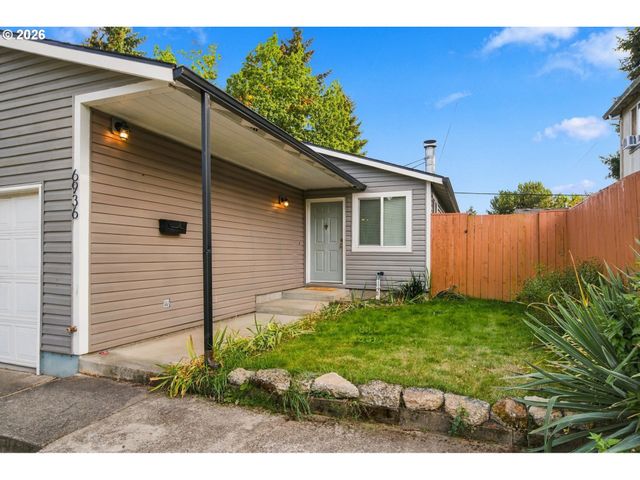6936 N RICHARDS St, Portland, OR 97203