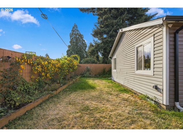 6936 N RICHARDS St, Portland, OR 97203