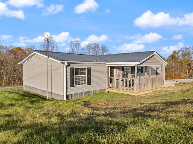 2338 Cemetery Road, Waynesburg, KY 40489