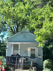 1011 Foraker Avenue, Cincinnati, OH 45206