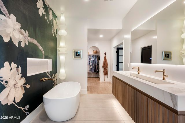 5301 E YUCCA Street, Scottsdale, AZ 85254