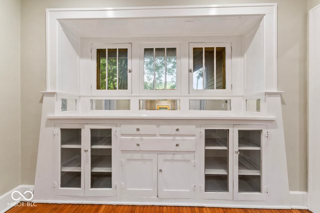 4705 Carrollton Avenue, Indianapolis, IN 46205