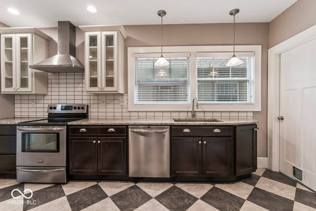 4705 Carrollton Avenue, Indianapolis, IN 46205