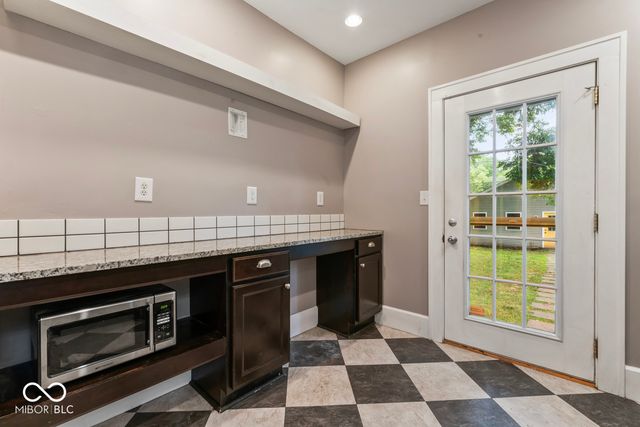 4705 Carrollton Avenue, Indianapolis, IN 46205