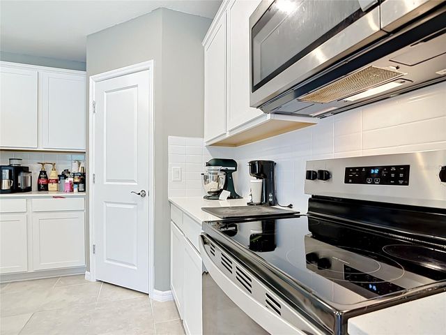 459 PINE TREE BOULEVARD, Lake Alfred, FL 33850