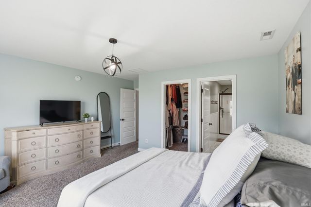 10410 Chesterhills Court, New Haven, IN 46774