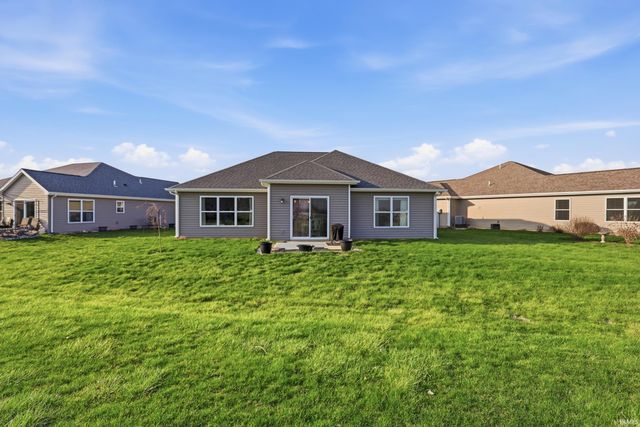 10410 Chesterhills Court, New Haven, IN 46774