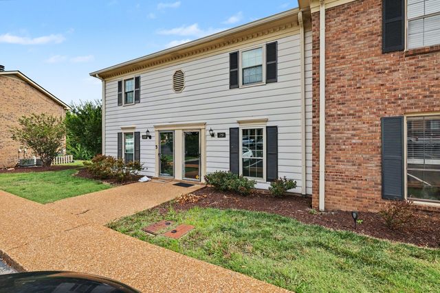 719 Fox Ridge Dr, Brentwood, TN 37027