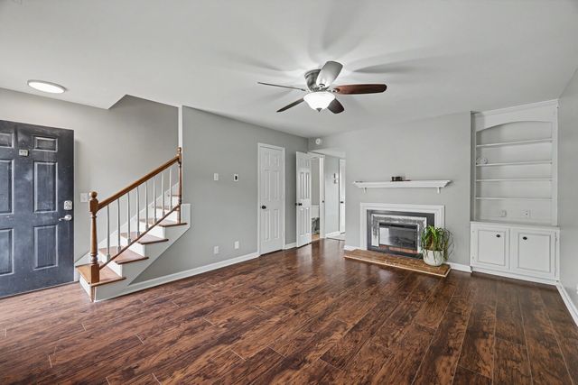 719 Fox Ridge Dr, Brentwood, TN 37027