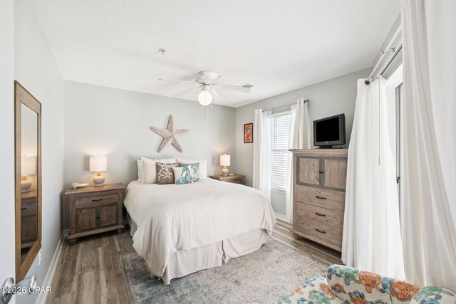 7464 Sunset Harbor Drive 133, Navarre, FL 32566