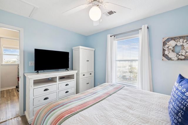 7464 Sunset Harbor Drive 133, Navarre, FL 32566