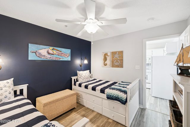 7464 Sunset Harbor Drive 133, Navarre, FL 32566