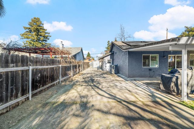 2768 Butte House Rd, Yuba City, CA 95993