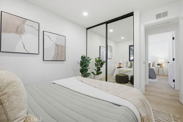 410 W Crystal View, Orange, CA 92865