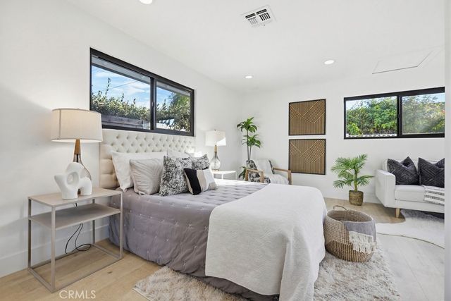 410 W Crystal View, Orange, CA 92865