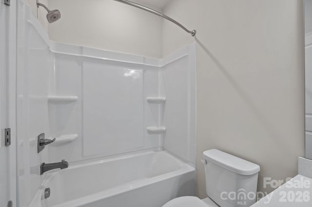 460 Spearfield Lane, Charlotte, NC 28205