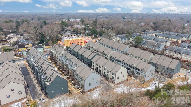 460 Spearfield Lane, Charlotte, NC 28205