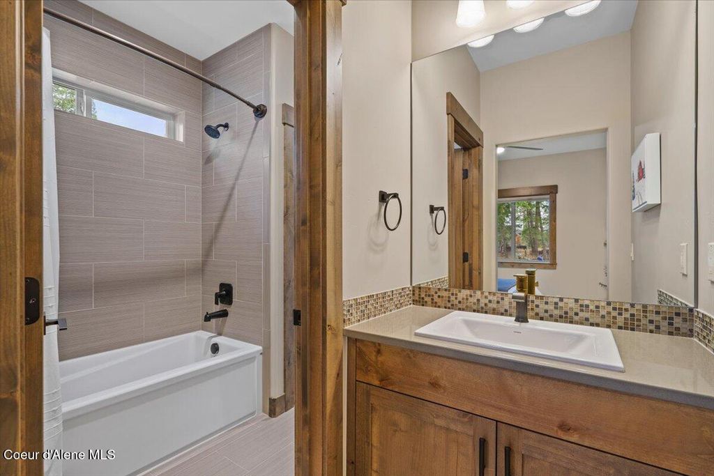 11633 N Spiraea LN, Hayden, ID 83835 photo 39