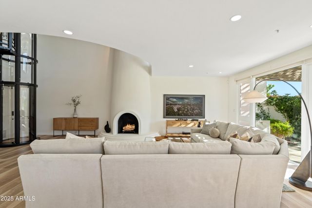 10147 E Topaz Drive, Scottsdale, AZ 85258