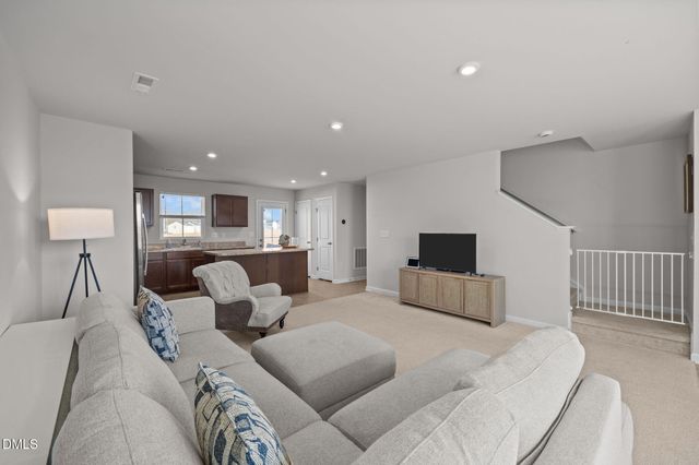 160 Day Song Court, Lillington, NC 27546