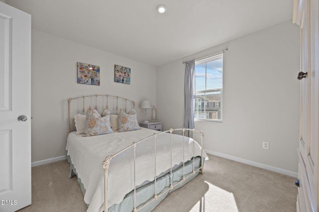 160 Day Song Court, Lillington, NC 27546