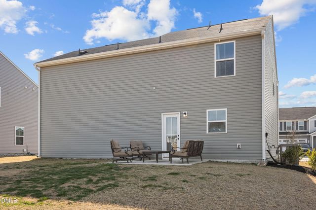 160 Day Song Court, Lillington, NC 27546