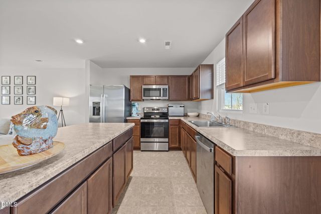 160 Day Song Court, Lillington, NC 27546