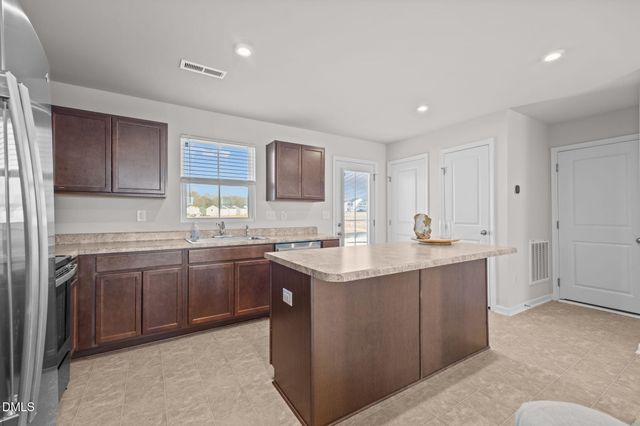 160 Day Song Court, Lillington, NC 27546